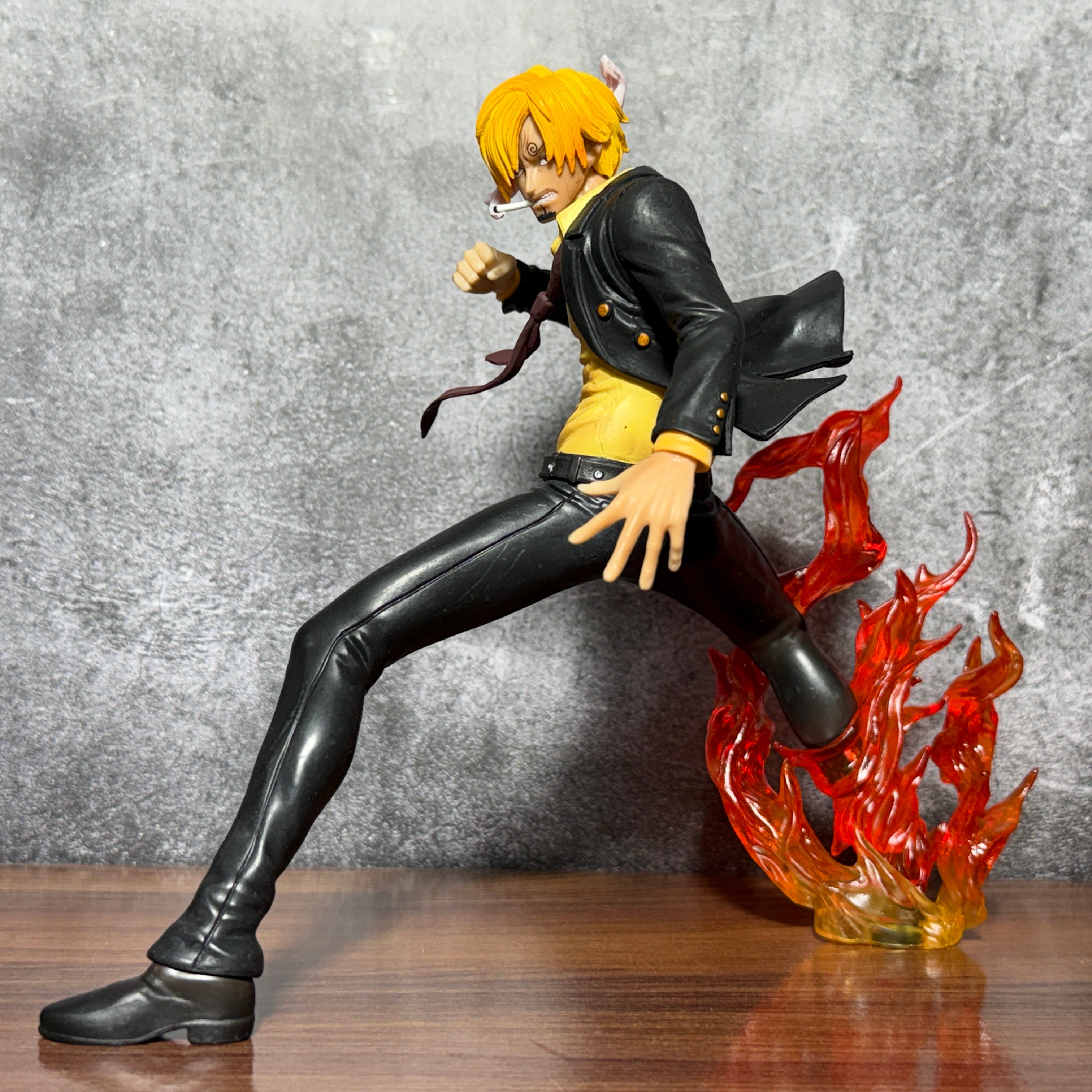 One Piece Sanji "Black Leg" Diable Jambe Battle Pose Statue With Fire Effect Action Figure PVC [ 19 CM ] || ONE PIECE