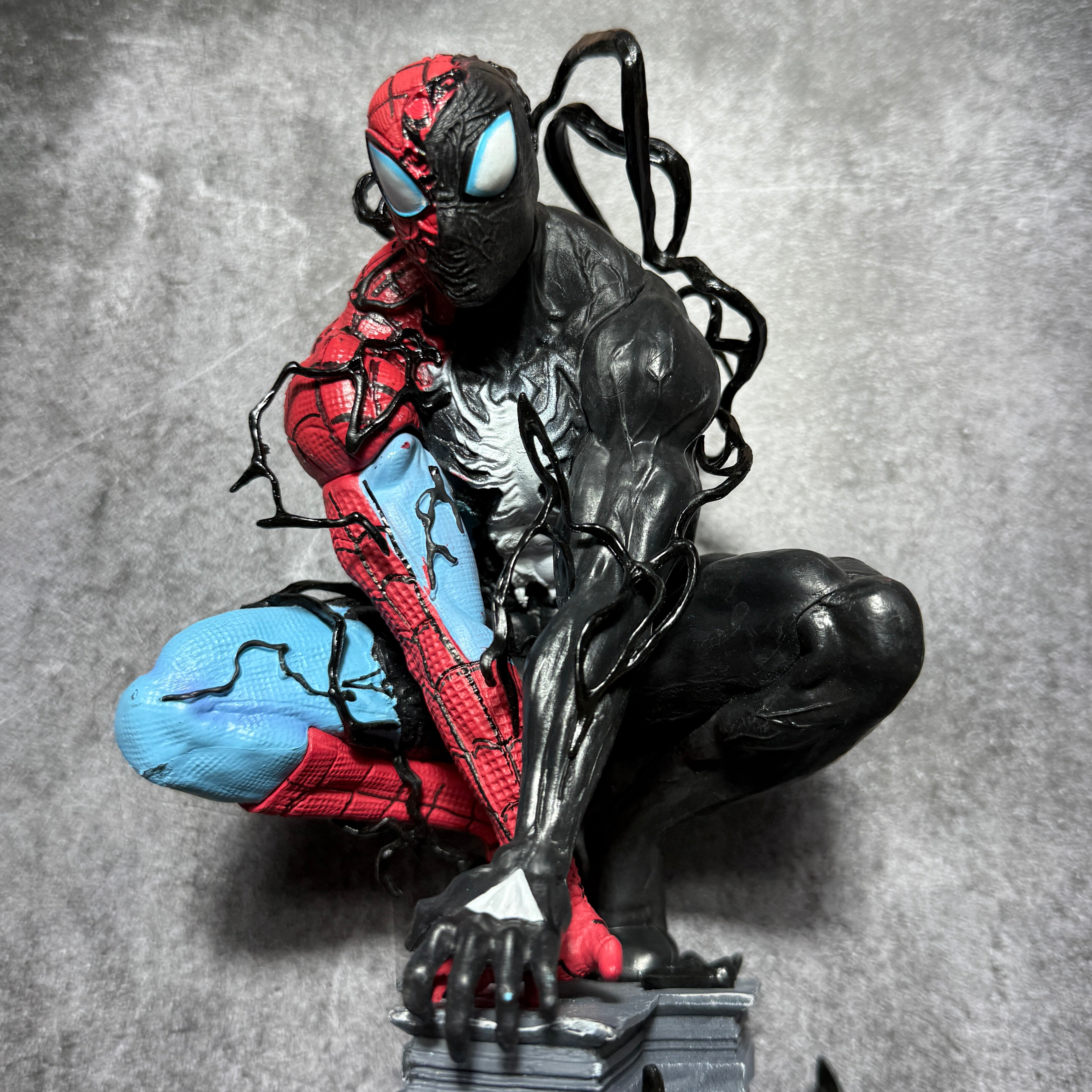 Marvel Symbiotic Spider-Man x Venom With Led Lighting Premium PVC Anime Action figure [38 cm] || MARVEL