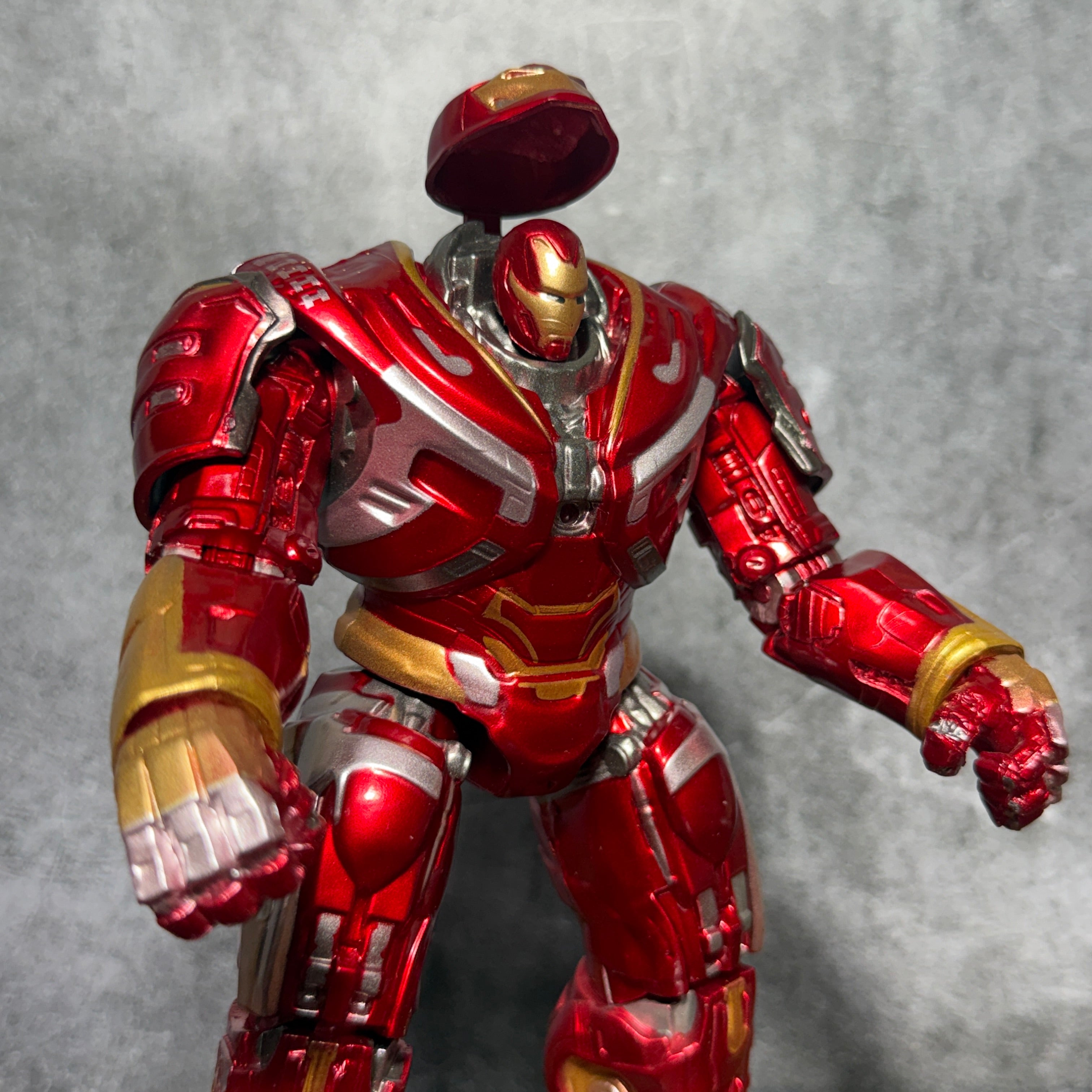 Marvel Avengers Hulkbuster With Movable Action Figure PVC [ 19 CM ] || MARVEL
