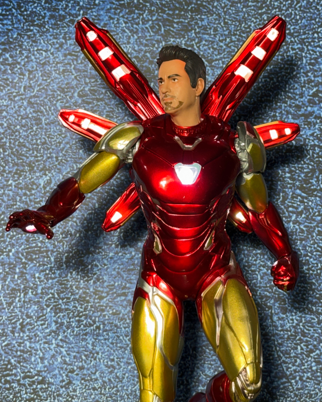 Iron Man Mark 85 Battle LED Light-Up || Avengers: Endgame Premium Collectible Limited Edition Action Figure PVC [ 45 CM ] || MARVEL