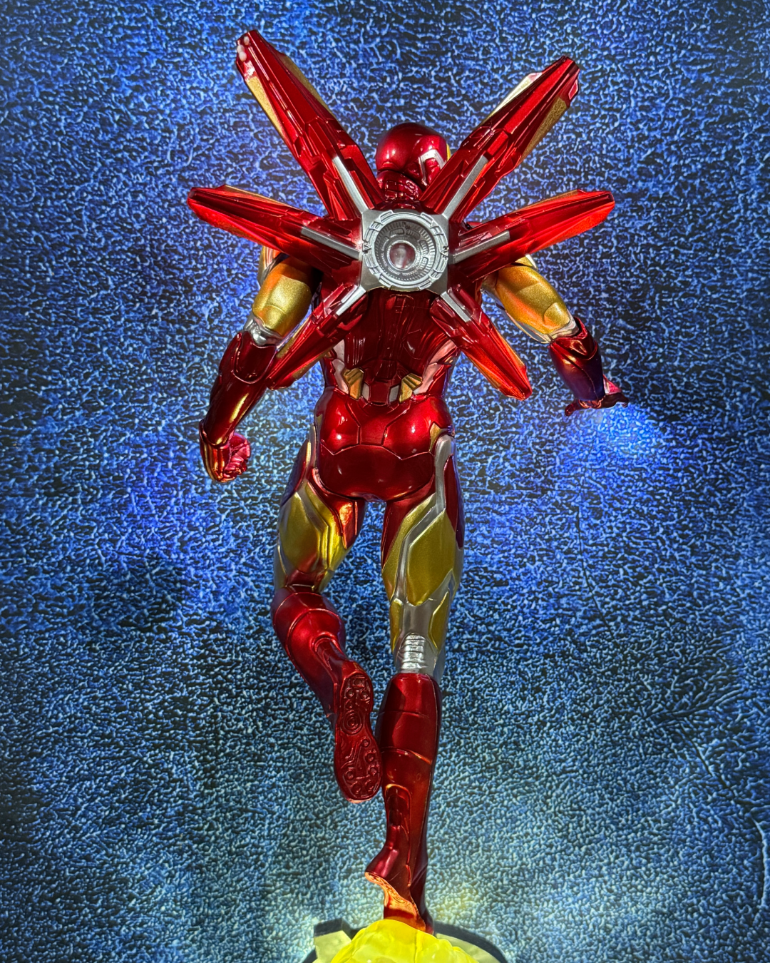Iron Man Mark 85 Battle LED Light-Up || Avengers: Endgame Premium Collectible Limited Edition Action Figure PVC [ 45 CM ] || MARVEL
