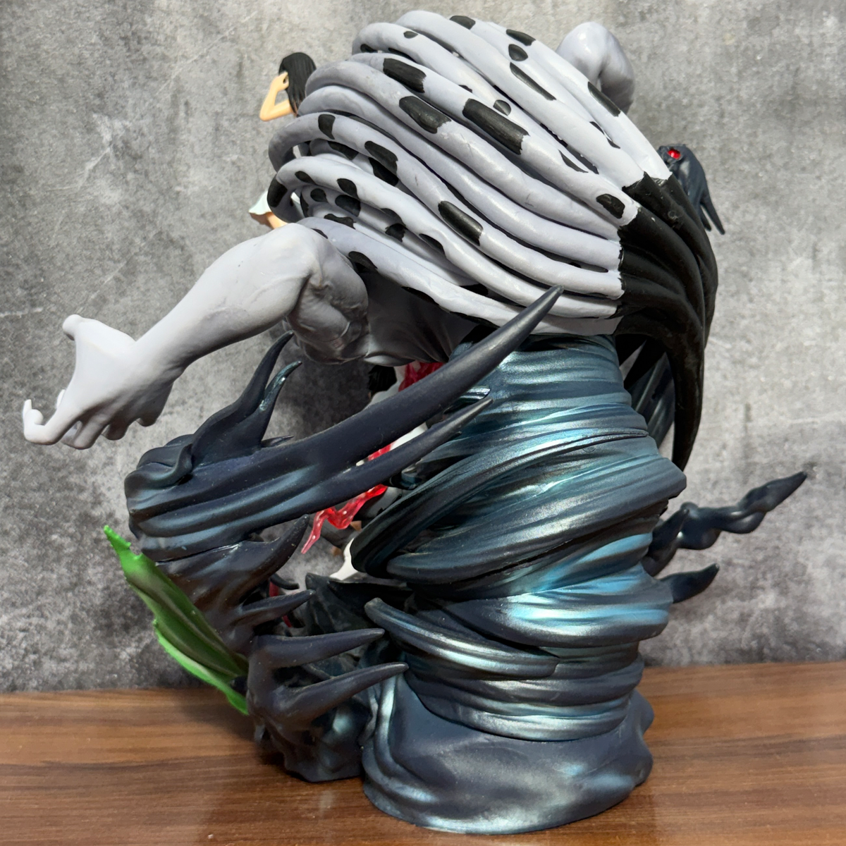 Jujutsu Kaisen Cursed Embrace Yuta Okkotsu Statue (29 cm) | Premium Anime Collectible Figure | Detailed Display Model for Fans & Collectors
