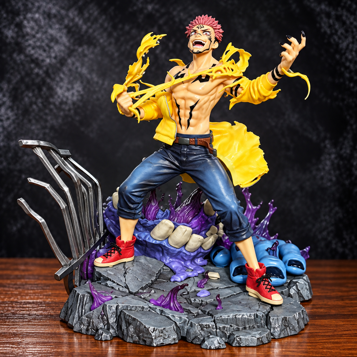 Jujutsu Kaisen Ryomen Sukuna Action Figure (30cm) – King of Curses Battle Scene Collectible Statue with Dynamic Effect Base