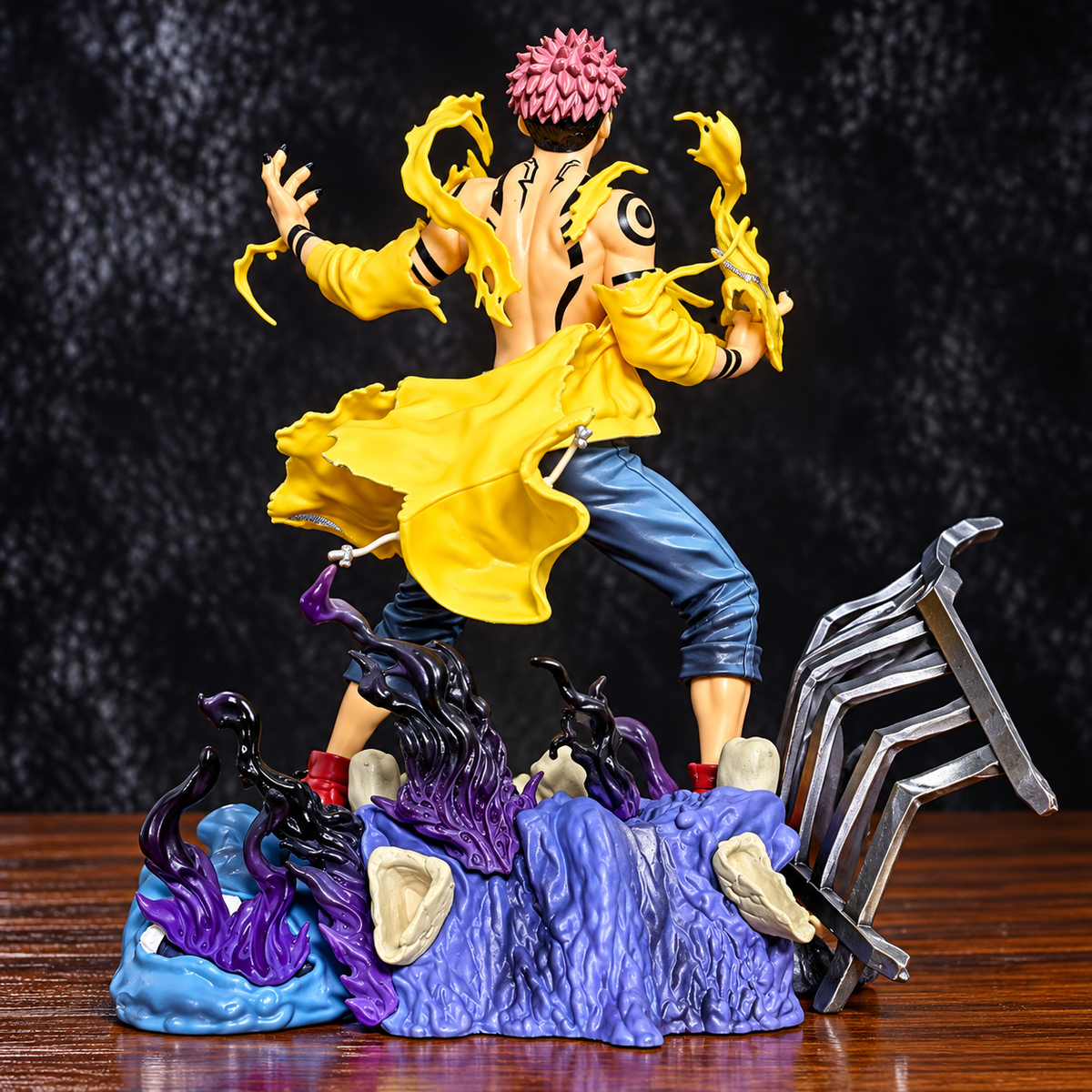 Jujutsu Kaisen Ryomen Sukuna Action Figure (30cm) – King of Curses Battle Scene Collectible Statue with Dynamic Effect Base