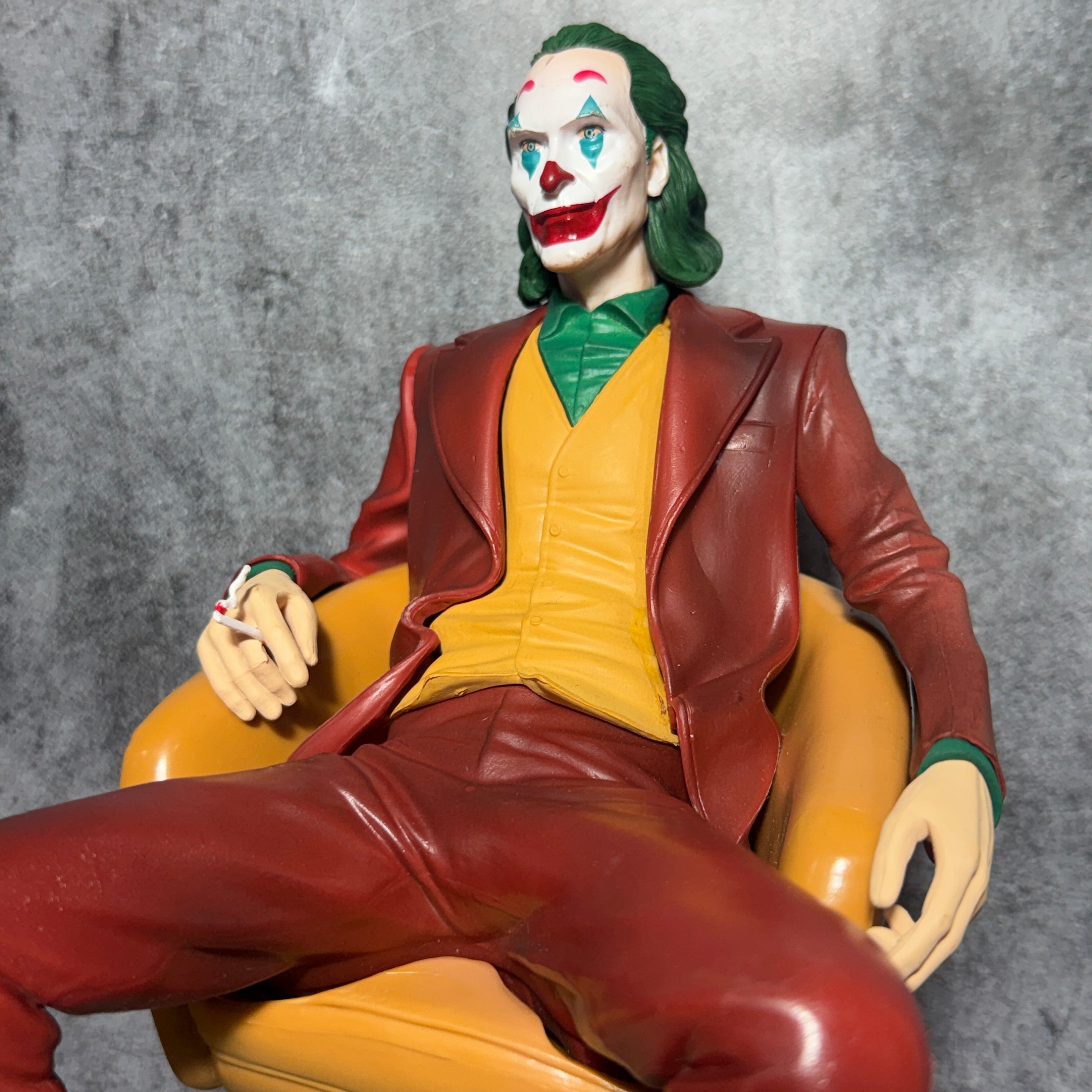 Scale Joker Masterpiece Collector’s Figure with Diorama Base Limited Edition PVC Action figure [ 30 CM ] || DC