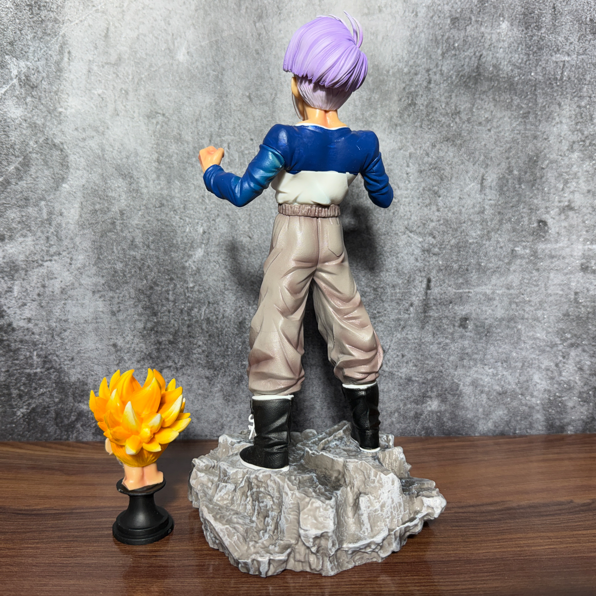 Trunks Cry Dragon Ball Z Super Saiyan Trunks