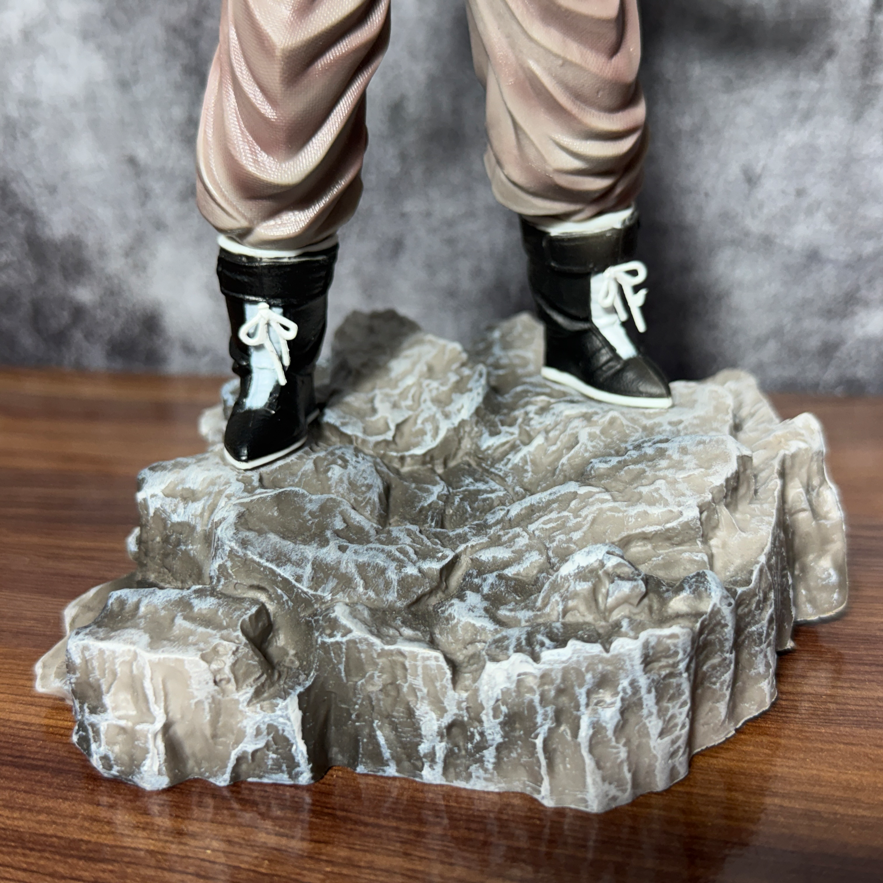 Dragon Ball Z Super Saiyan Trunks "Crying" Capsule Corp Outfit [24 CM] PVC Action Figure || DRAGON BALL Z