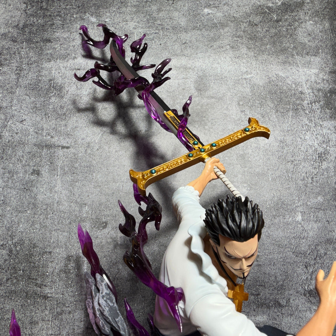 One Piece Dracule Mihawk World's Greatest Swordsman With Special Effect [35 CM] PVC Action figure || ONE PIECE