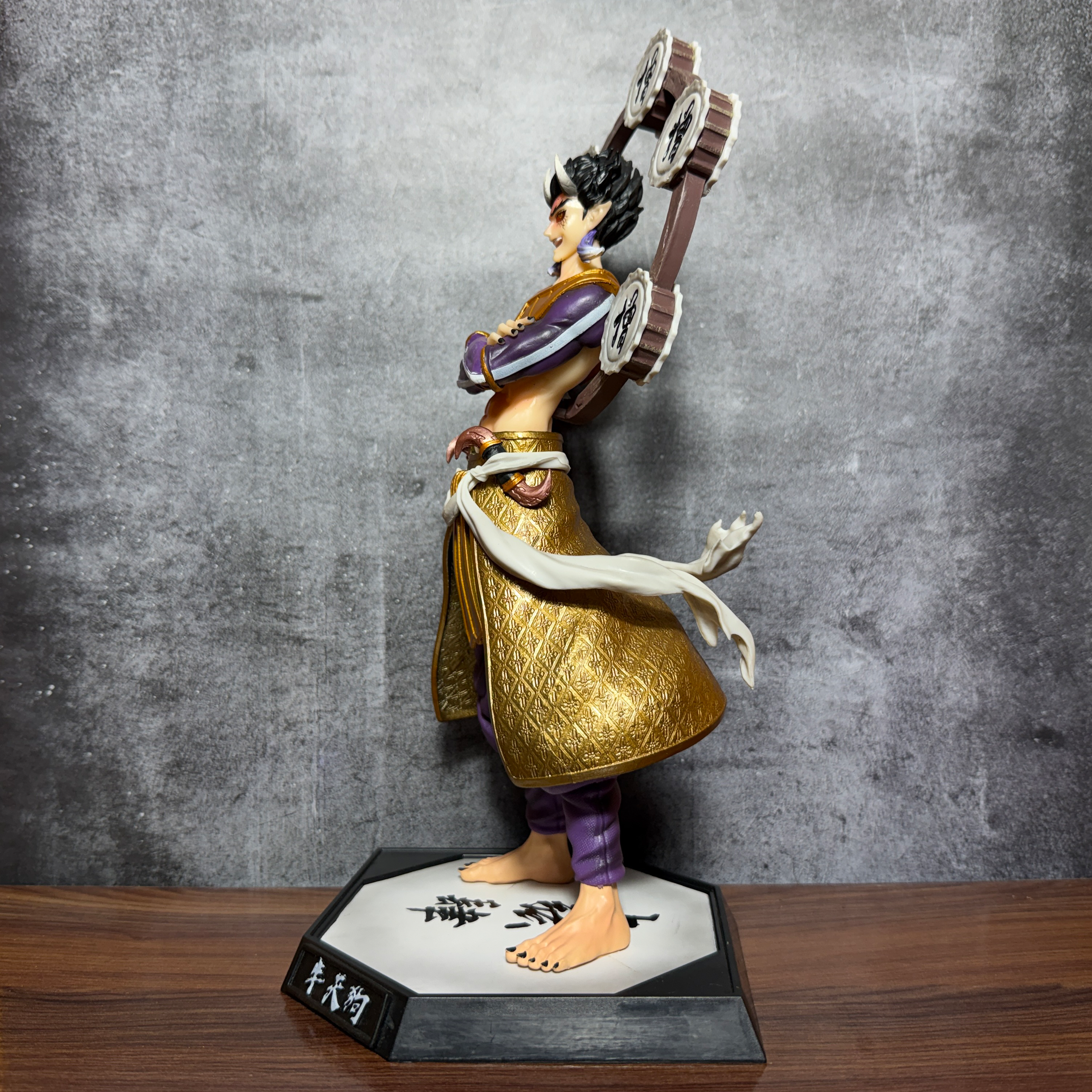 Hantengu Upper Rank 4 Kizuki Statue Anime Action Figure Demon Slayer PVC Action figure [32 cm] || DEMON SLAYER