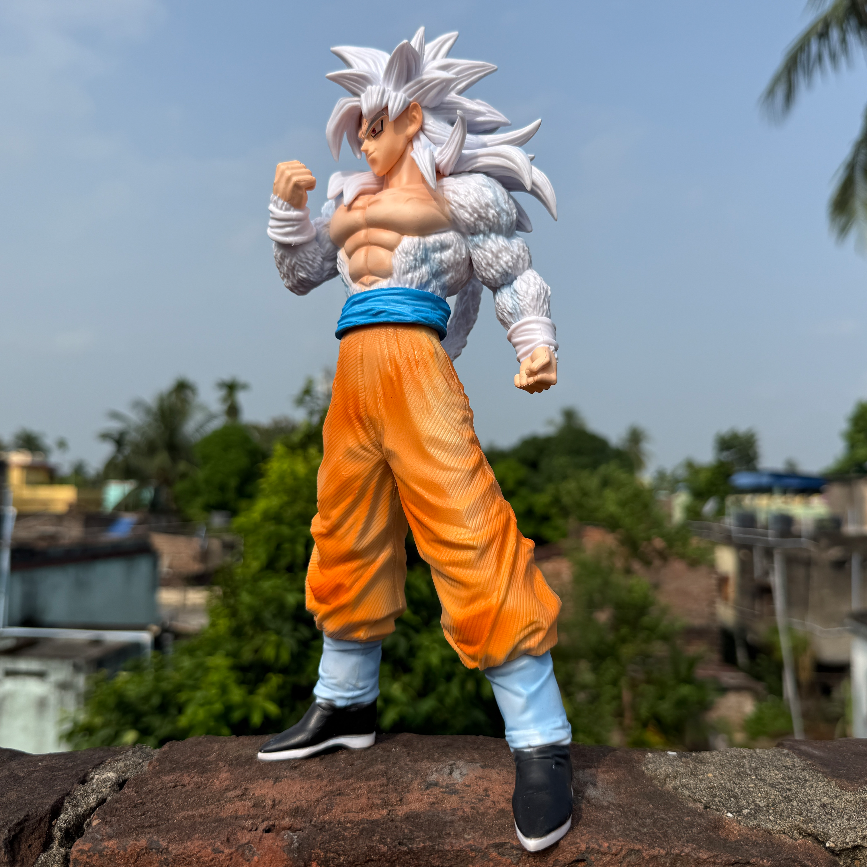 Dragon Ball Z Super Saiyan 5 Goku limited edition PVC Action figure [30 cm] || DRAGON BALL Z