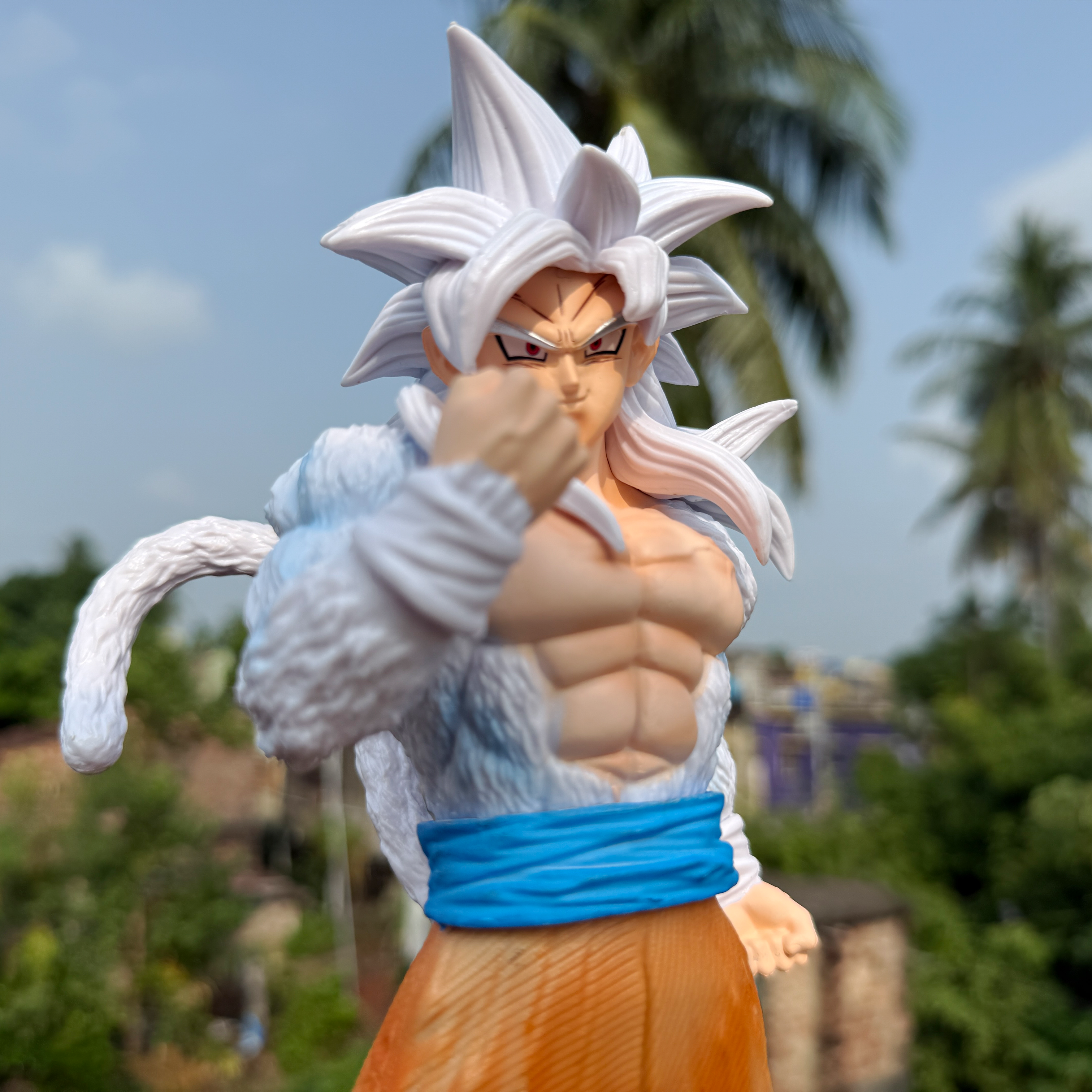 Dragon Ball Z Super Saiyan 5 Goku limited edition PVC Action figure [30 cm] || DRAGON BALL Z