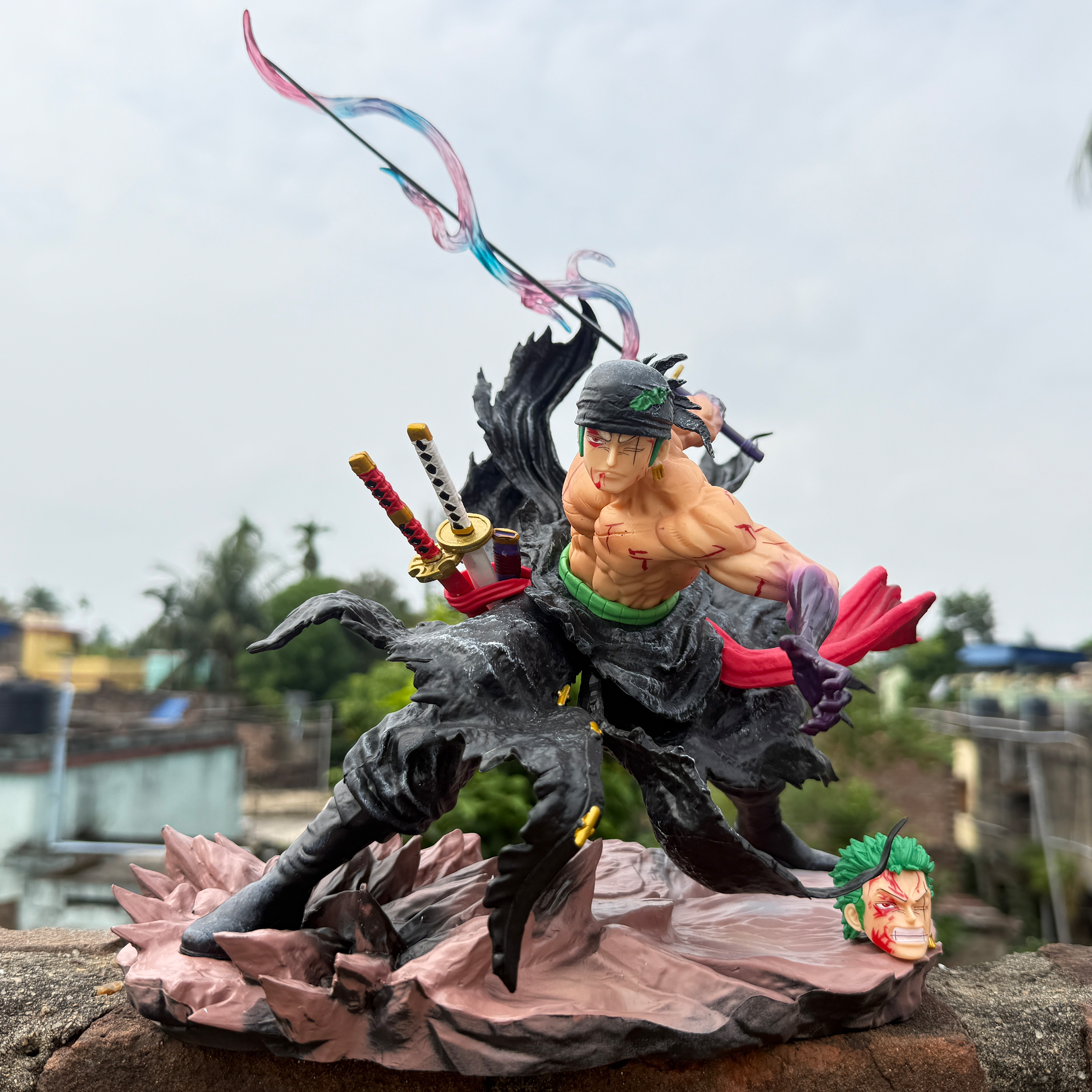 Zoro In Battle Worn State Bloody Zoro Swords with Double-Headed limited edition PVC Action figure [35 cm] || ONE PIECE