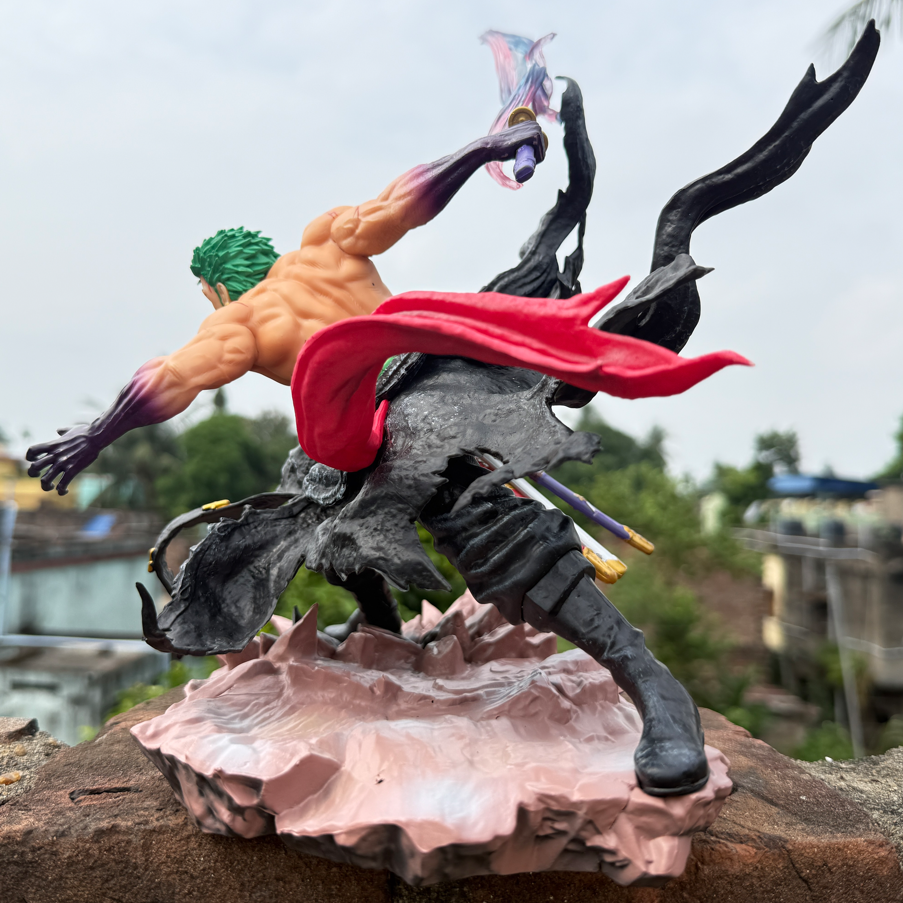 Zoro In Battle Worn State Bloody Zoro Swords with Double-Headed limited edition PVC Action figure [35 cm] || ONE PIECE