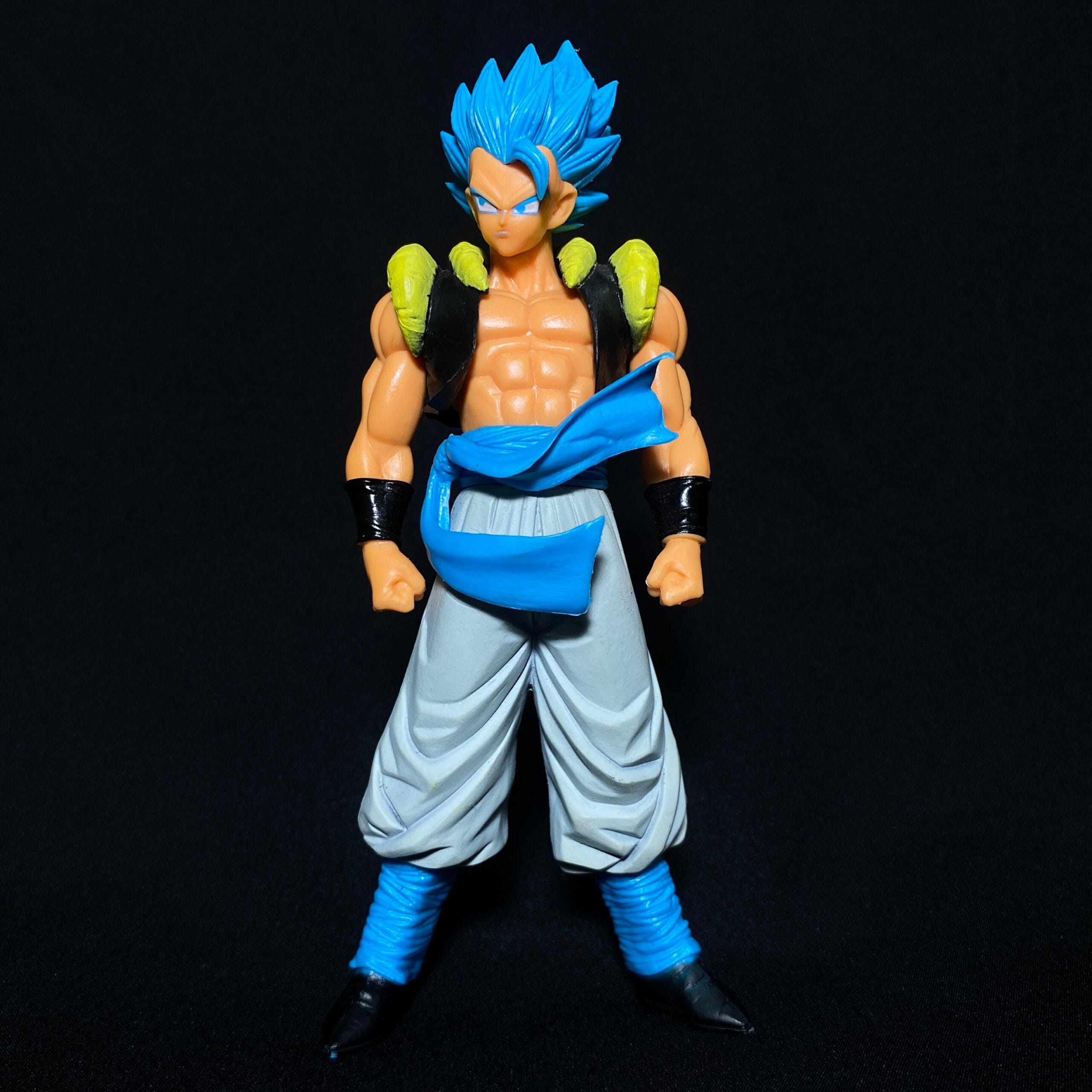 Dragon Ball Z Super Saiyan God Gogeta PVC Action figure [17 cm] || DRAGON BALL Z
