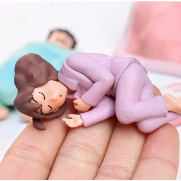 Crayon Shin-chan Sleeping Family Set of 4 Action Figure || SHINCHAN