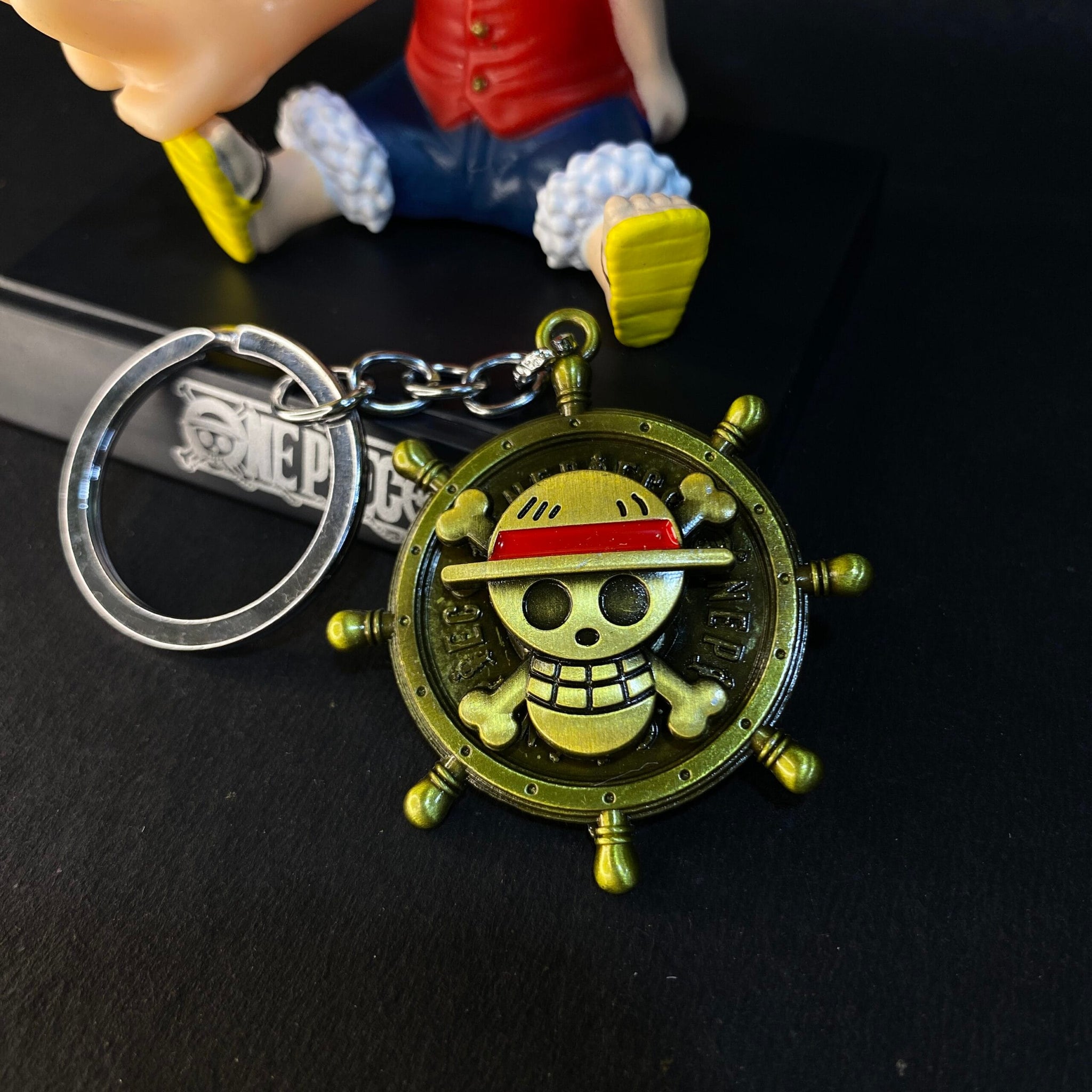 One Piece Skull Logo Rotating Spiner Metal Keychain Keyring || ONE PIECE