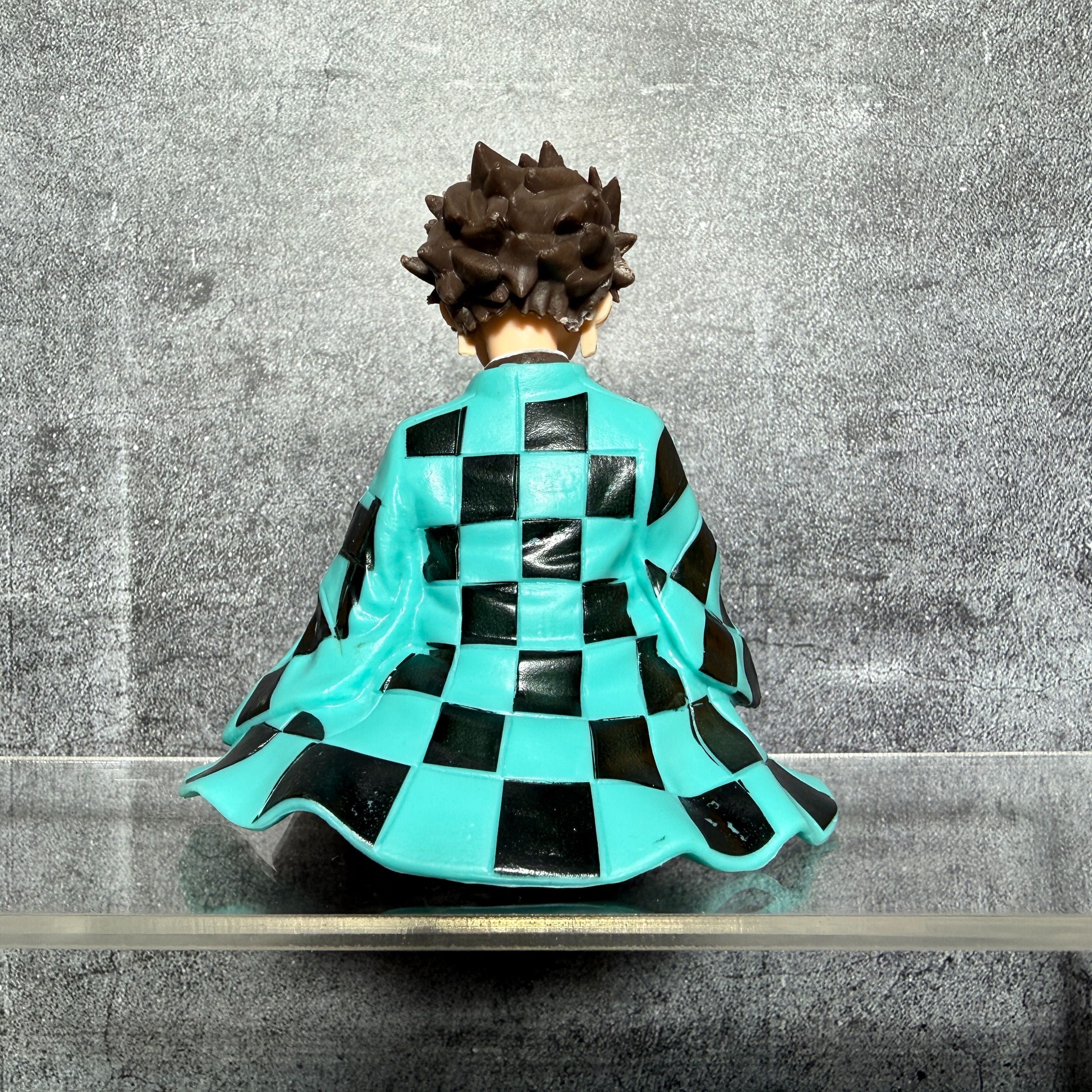 Tanjiro Kamado Sitting Action Figure [15cm] || DEMON SLAYER