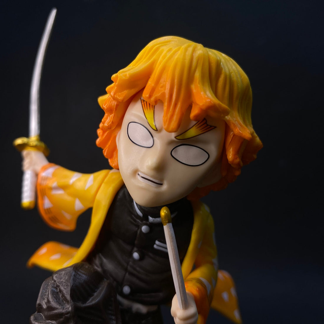 Demon Slayer Zenitsu Agatsuma Anime Action Figure PVC [14 cm] || DEMON SLAYER