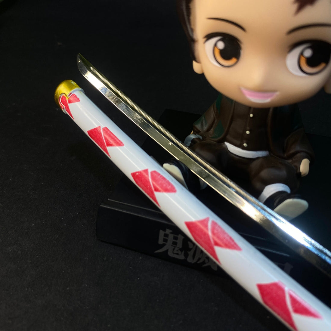 DEMON SLAYER KATANA WITH PUSH BUTTON [25 CM] || DEMON SLAYER