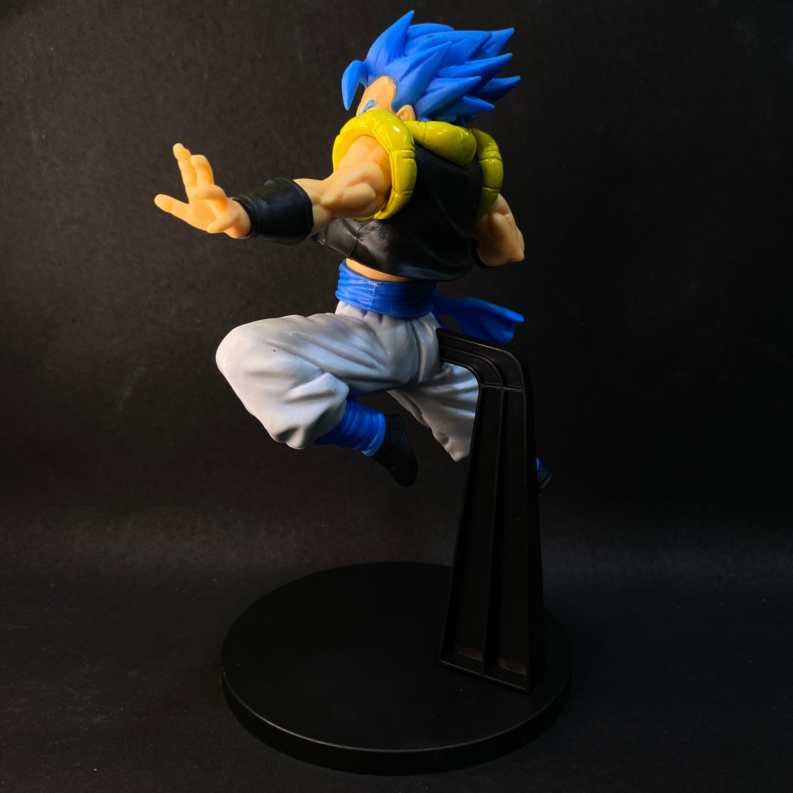 Dragon Ball Z Goku Super Saiyan Blue Action figure PVC (21cms) || DRAGON BALL Z