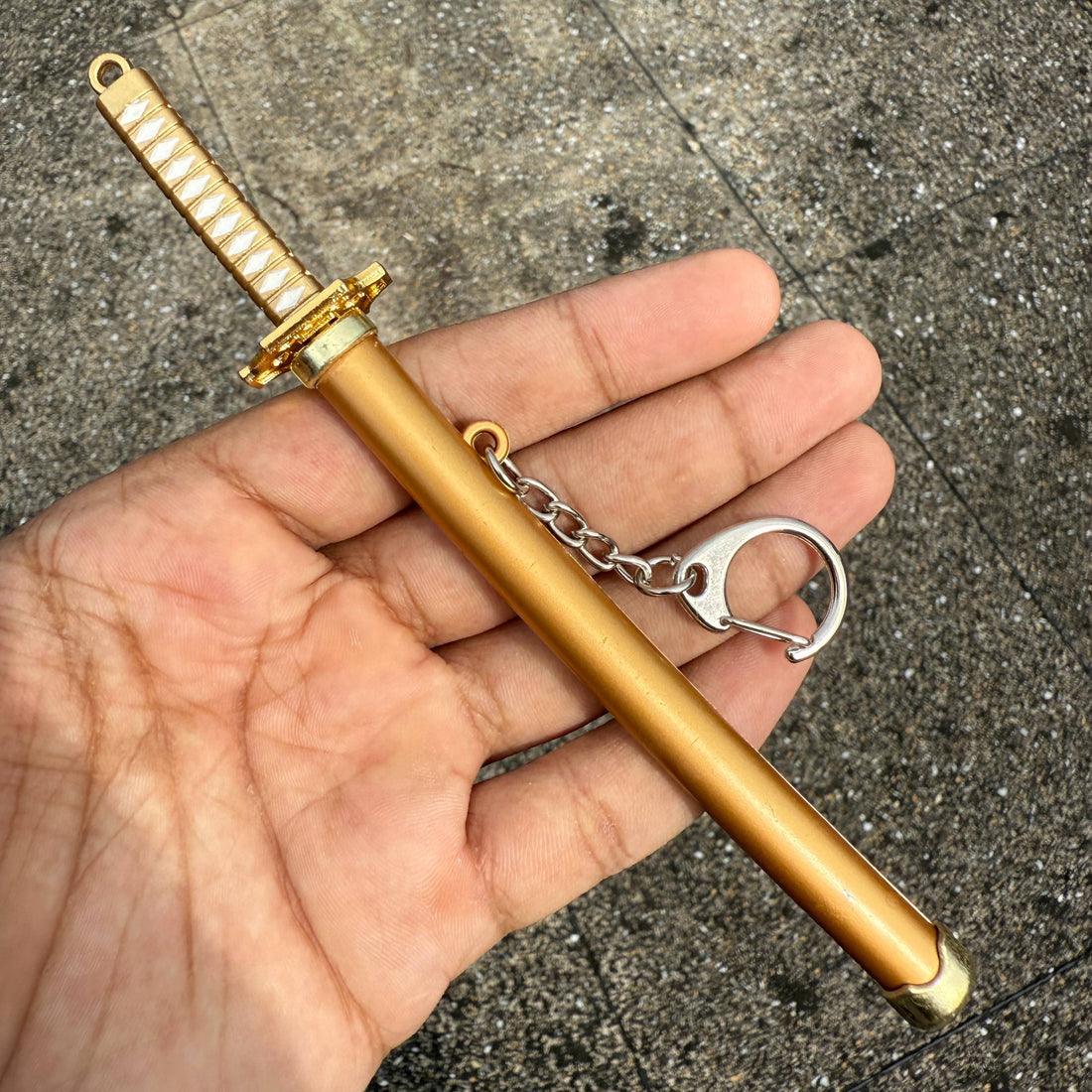 Golden Metal Katana Keychains [16 CM] Keychain Keyring Model 1 || KATANA KEYCHAIN