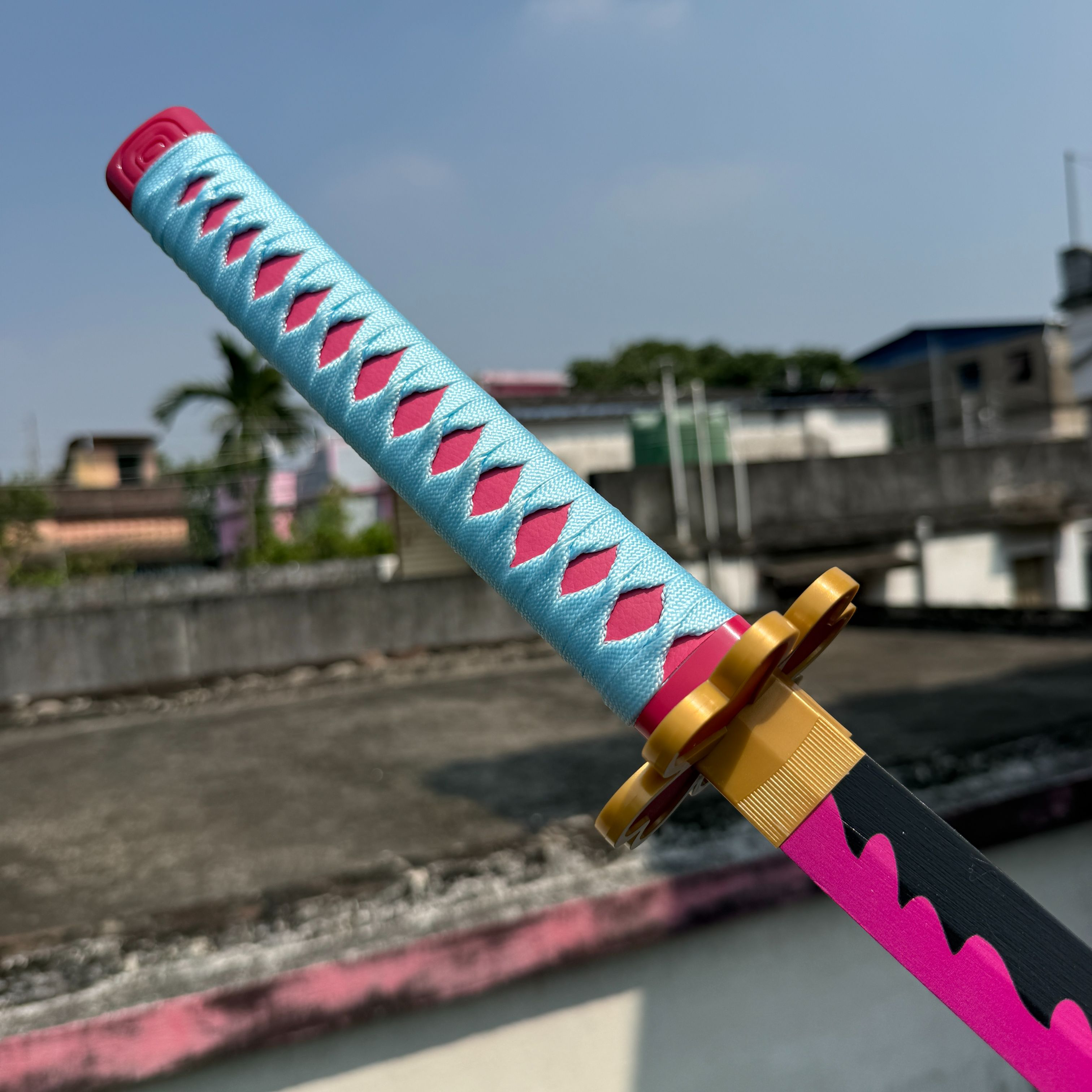 Demon Slayer Mitsuri’s Nichirin Cosplay Replica Premium Life Size Wooden Katana [104 CM] || DEMON SLAYER