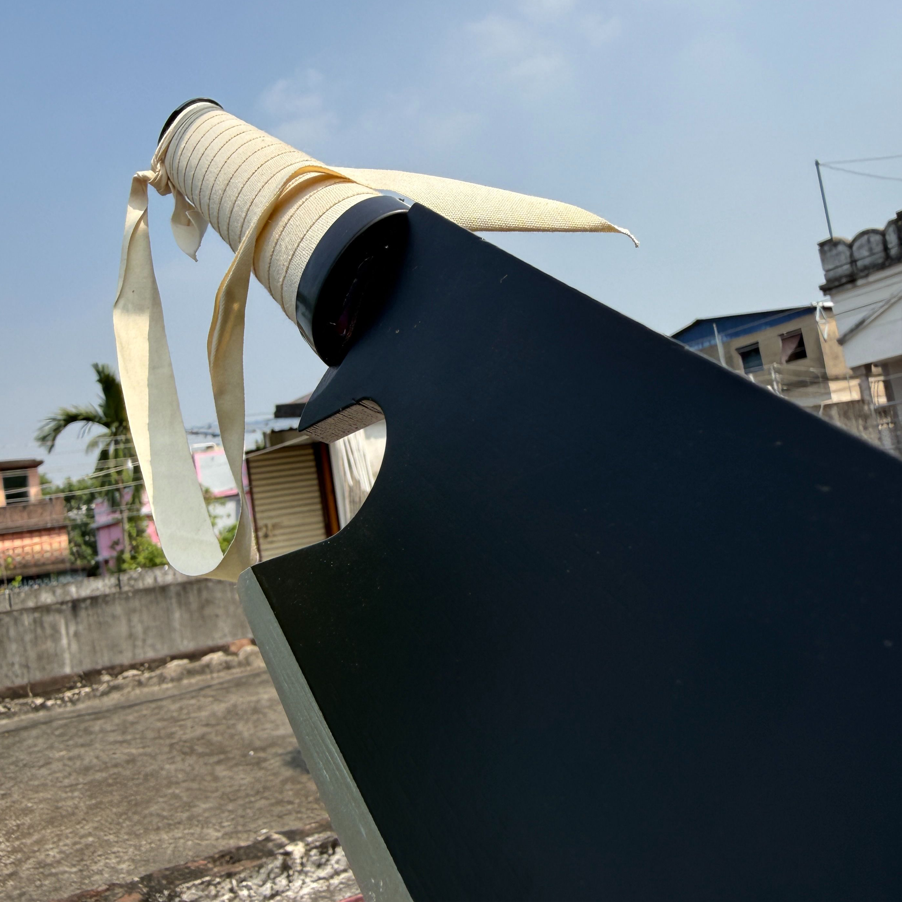 Bleach Ichigo Kurosaki’s Cosplay Replica Premium Life Size Wooden Katana [100 CM] || BLEACH