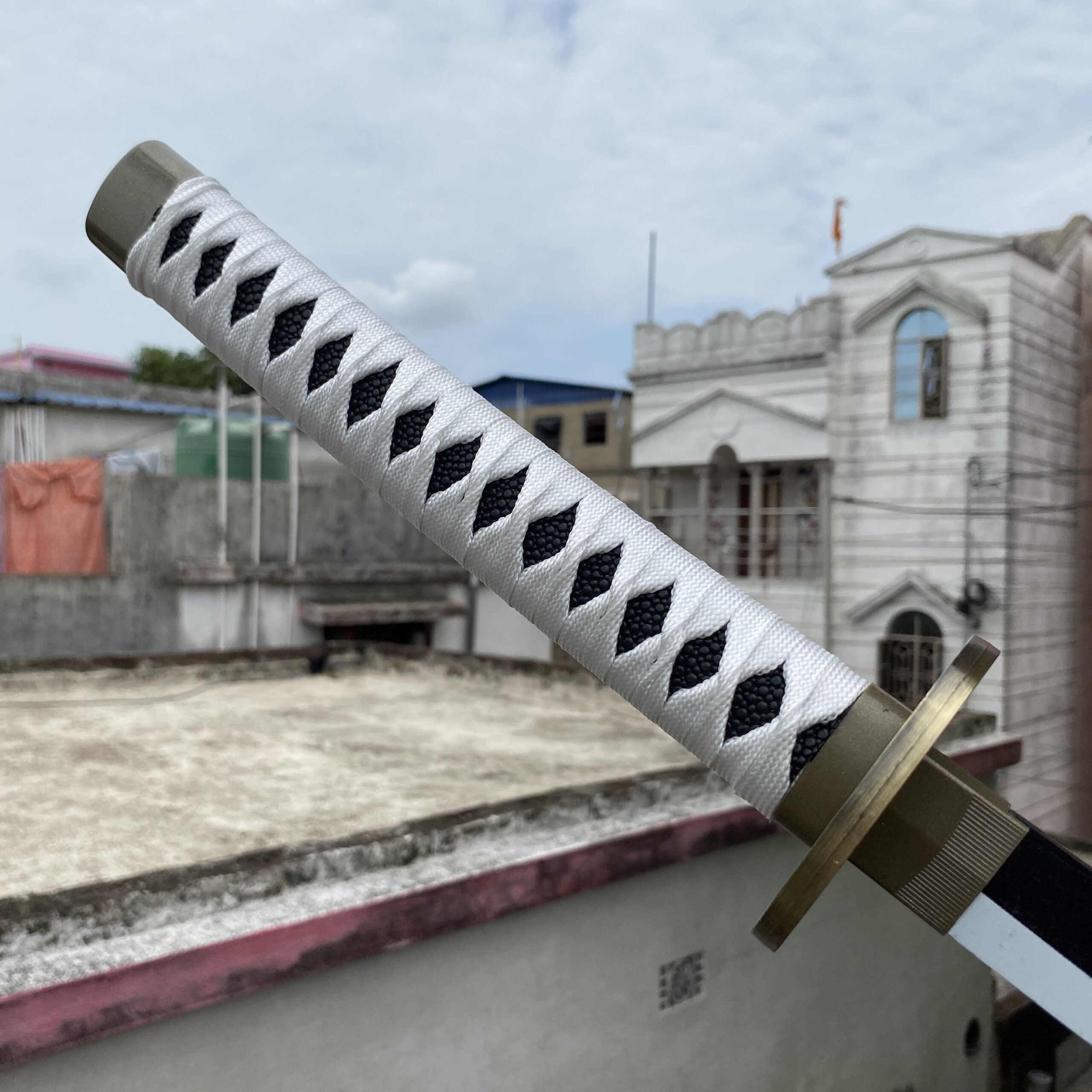One Piece Rorono Zoro White Wado Ichimonji Cosplay Replica Premium Life Size Wooden Katana [104 CM] || ONE PIECE