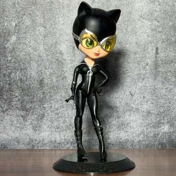 Catwoman Q Posket Figure || DC