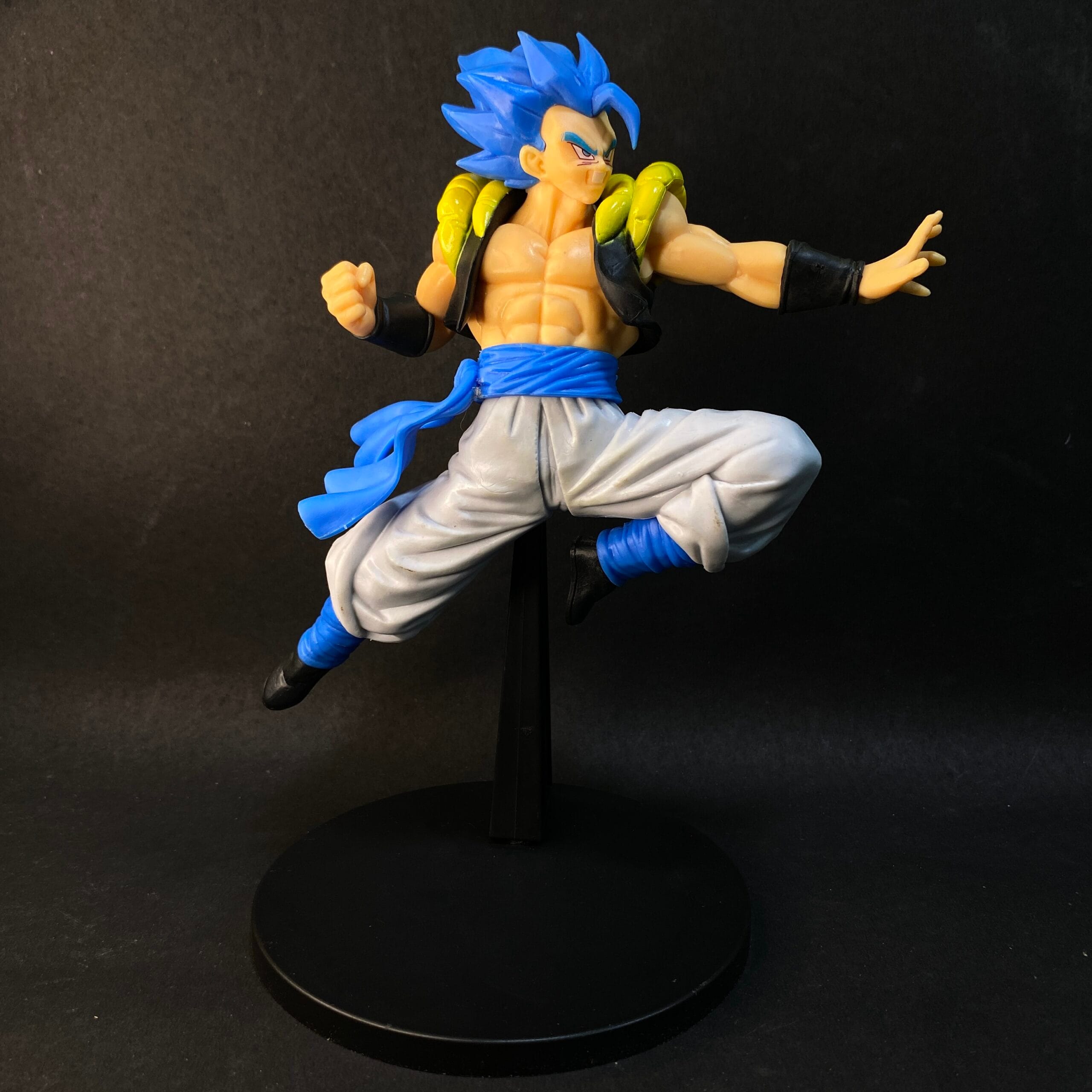 Dragon Ball Z Goku Super Saiyan Blue Action figure PVC (21cms) || DRAGON BALL Z