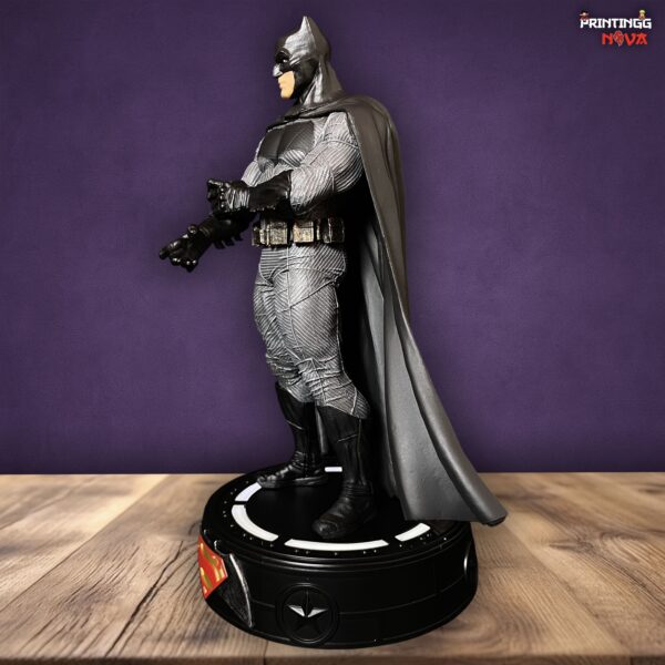 DC Batman LED Base Justice League Limited Edition PVC Action figure [21cm] || DC - Image 6