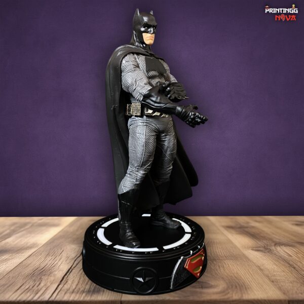 DC Batman LED Base Justice League Limited Edition PVC Action figure [21cm] || DC - Image 10