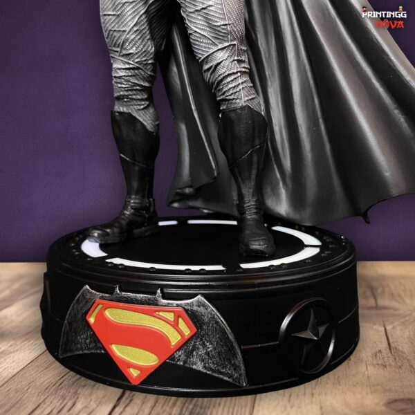 DC Batman LED Base Justice League Limited Edition PVC Action figure [21cm] || DC - Image 5